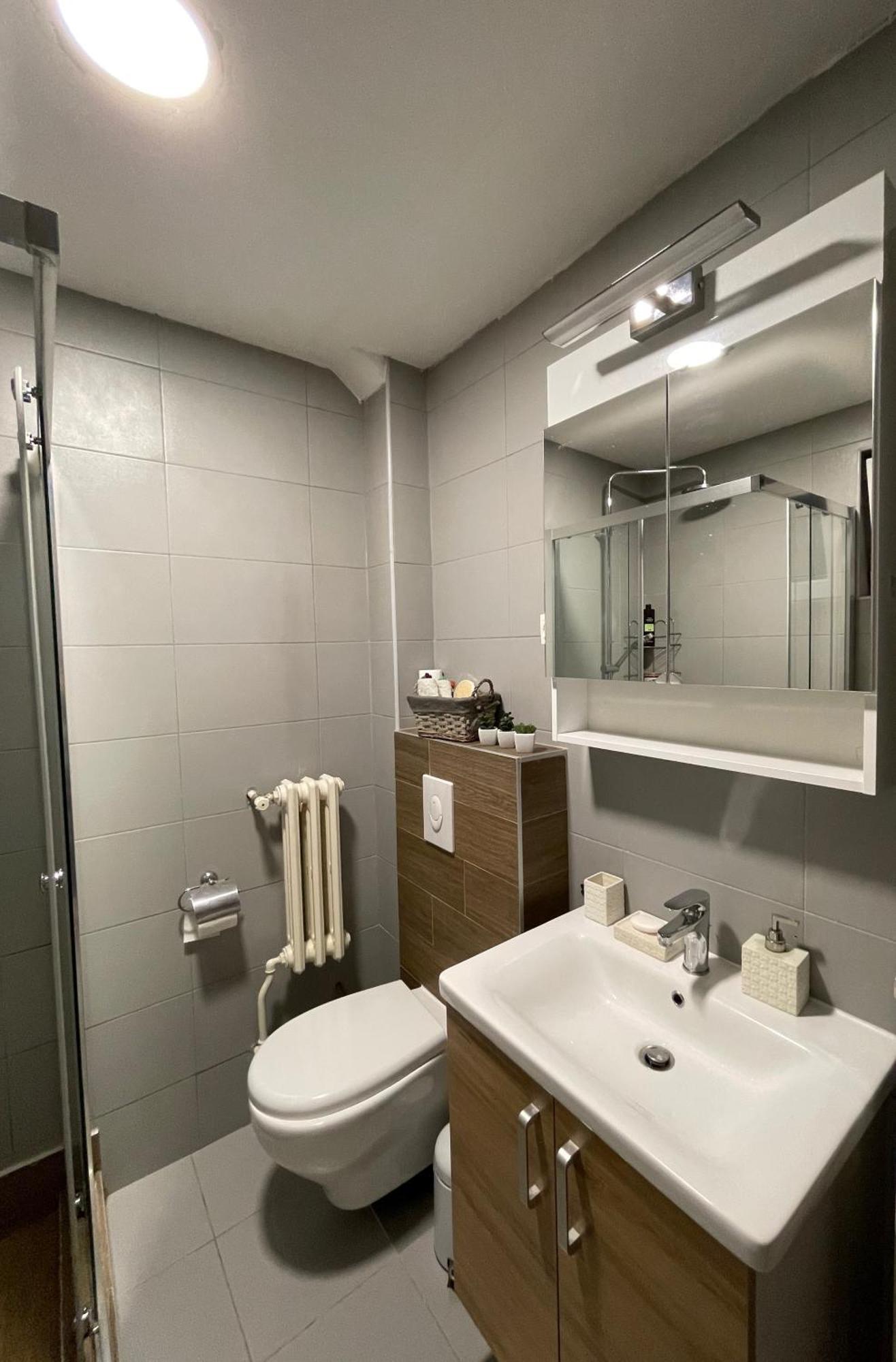 Ruby Luxury Central Apartment Skopje Ngoại thất bức ảnh